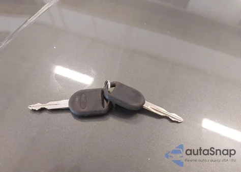 2005 Ford F-150 Fx4/Lariat/Xlt from USA, damaged, VIN 1FTPW14535FA96803